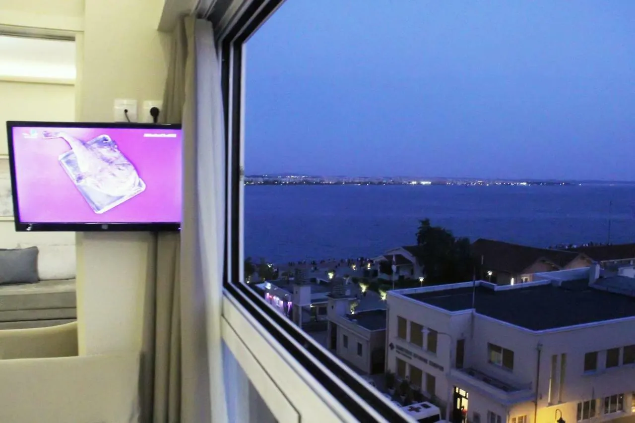 Waterfront Luxury Sea View Apartment Thessaloniki